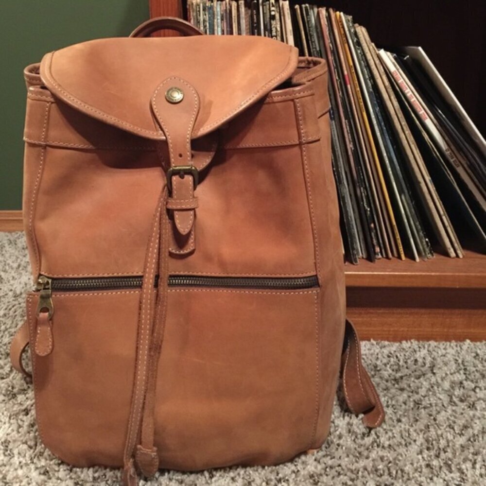 EDDIE BAUER Smooth Tan Leather Unisex Drawstring Backpack
